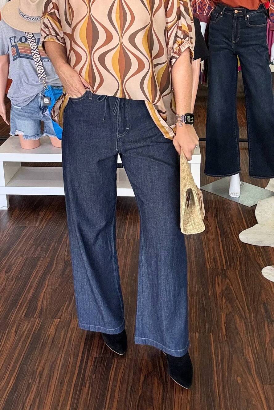 NEW THML denim elastic waist pants in blue